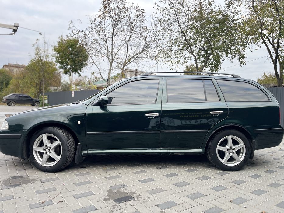Продам власне авто Skoda Octavia