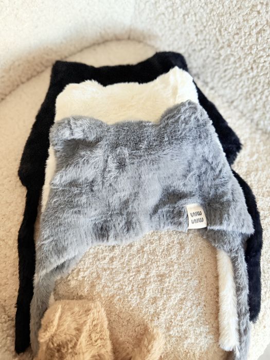 Плюшева шапка з вушками шапка вушанка осінь зима беж біла чорна сіра