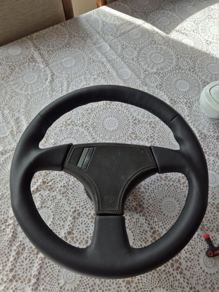 Kierownica momo hella vw mk2 mk3 mk1