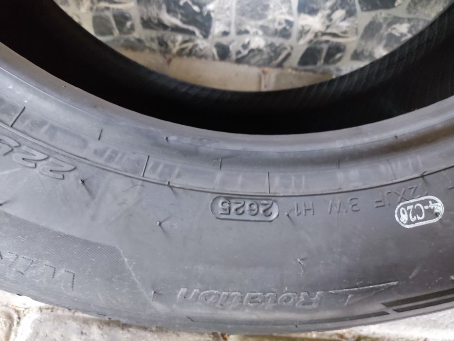 Шини,резина,зимова Hankook winter icept evo3 Пара ціна за шт. Нові