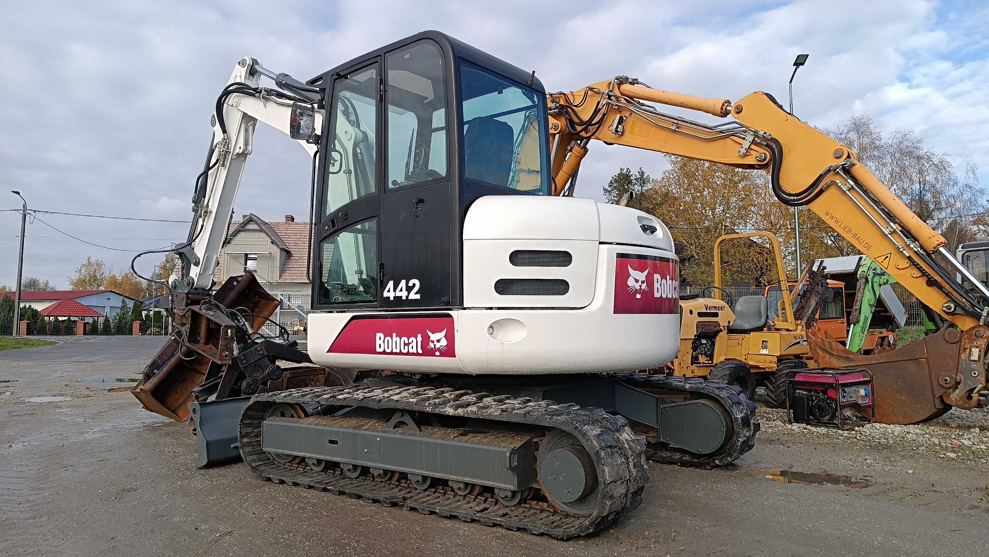 Minikoparka BOBCAT 442 / 7,5T / TEREX TC 48 75 KOMATSU PC 75 CAT