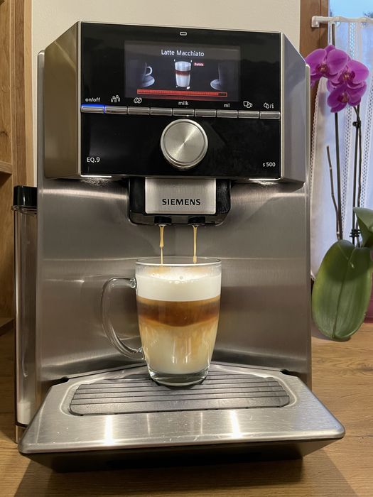 Ekspres cisnieniowy siemens eq 9 s500 ( jura bosch saeco krups )
