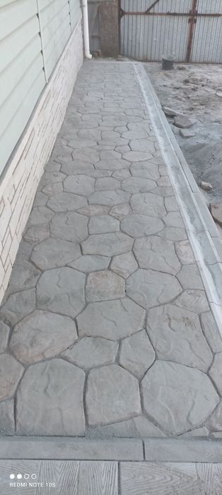 Укладка тротуарной плитки