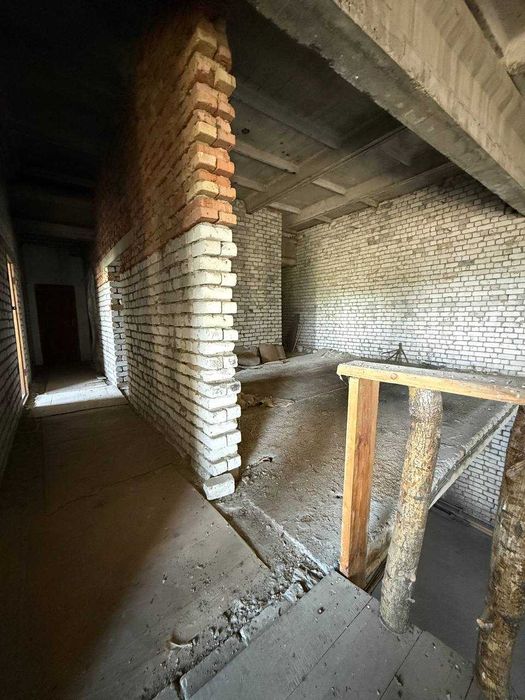 Продаж комерційного приміщення (виробничого-складського) м.Городище