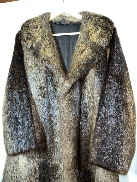 Шуба нутриевая с воротником