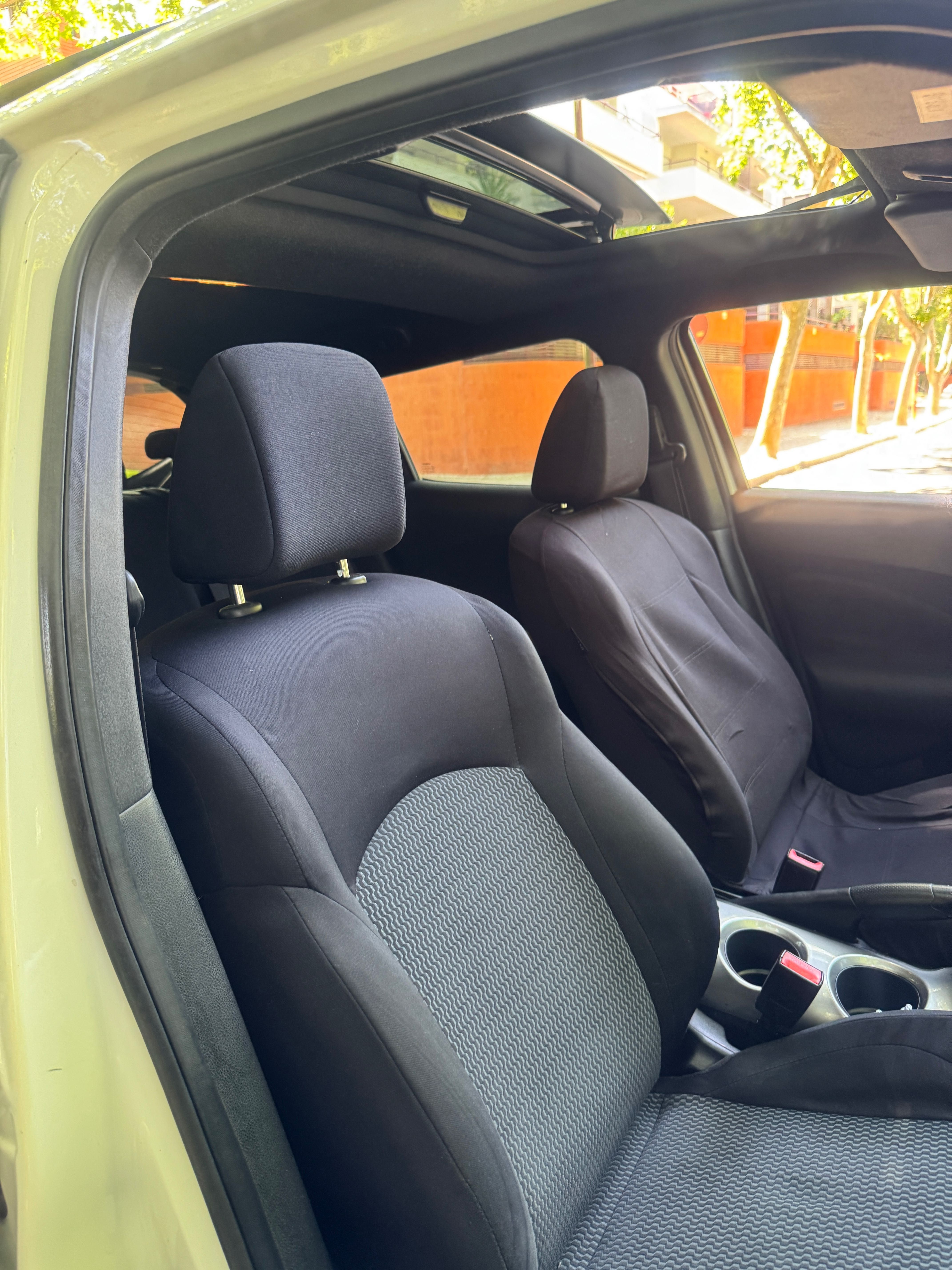 Nissan Juke 1.5 dCi teto de abrir