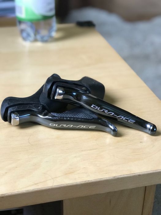 Shimano Dura-Ace Di2 ST-9070 2x11s klamkomanetki