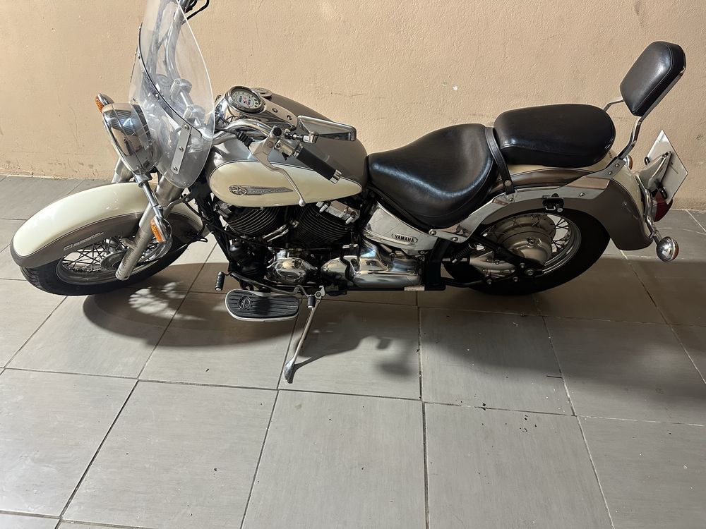 DragStar 650 Classic “Pearl White”