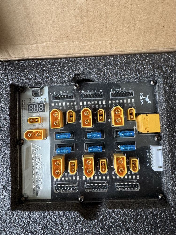 Плата паралельної зарядки HGLRC Thor 6 Port Lipo Battery 40A