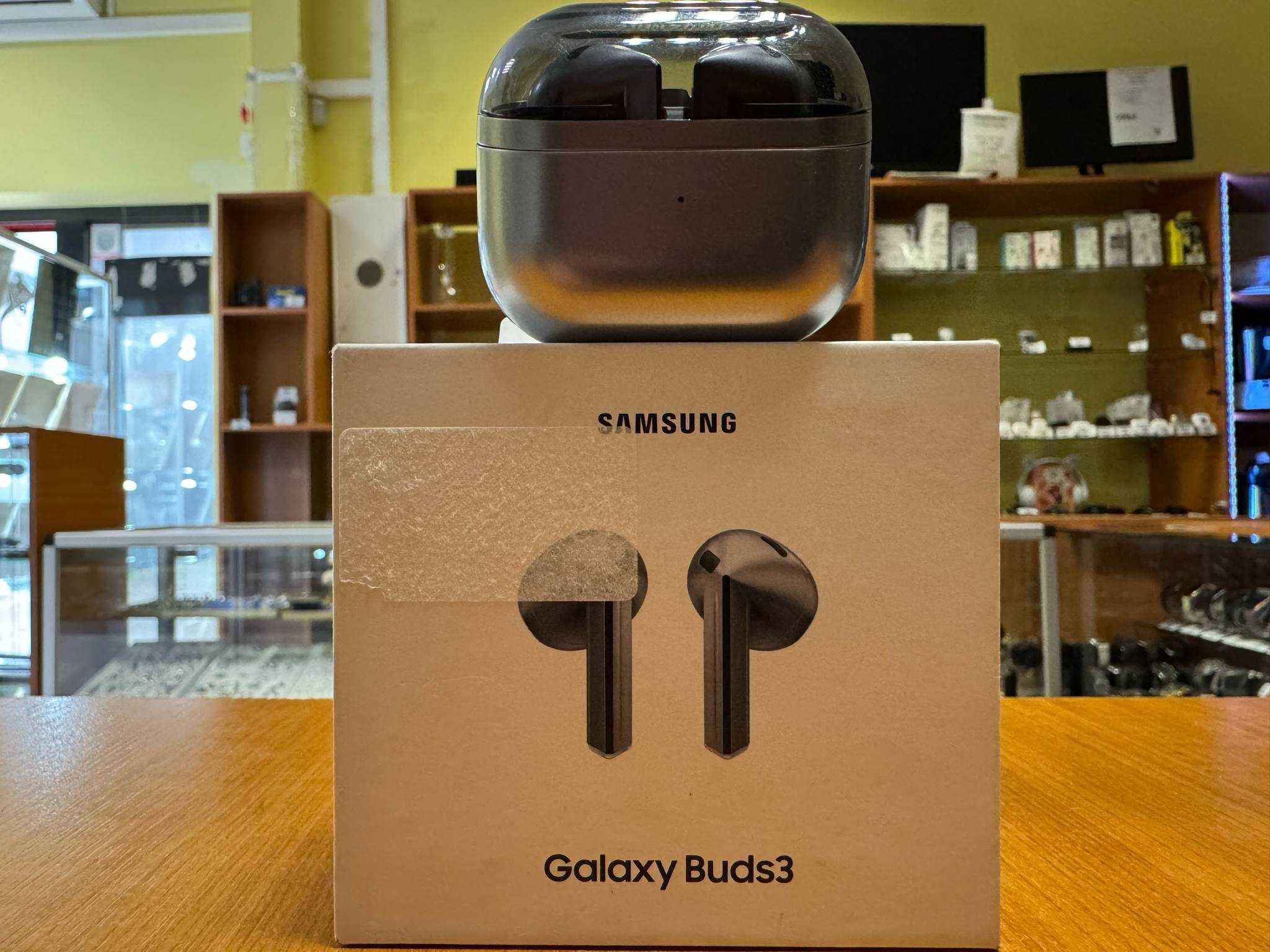 Słuchawki bezprzewodowe douszne Samsung Galaxy Buds3 Bluetooth srebrne