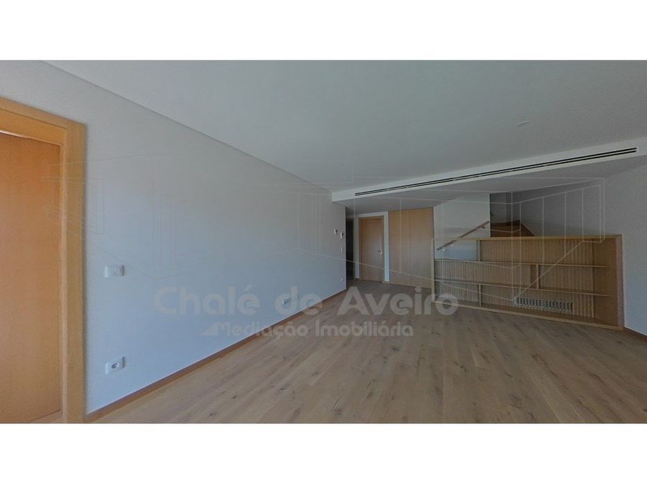 Apartamento T3 Duplex com terraços no centro de Aveiro
