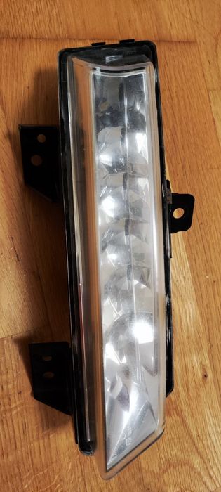Фара LED ДХО 2014-2016  Renault Megan 3, правый