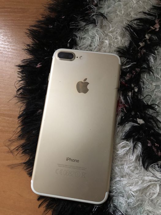 Продам iphone 7plus