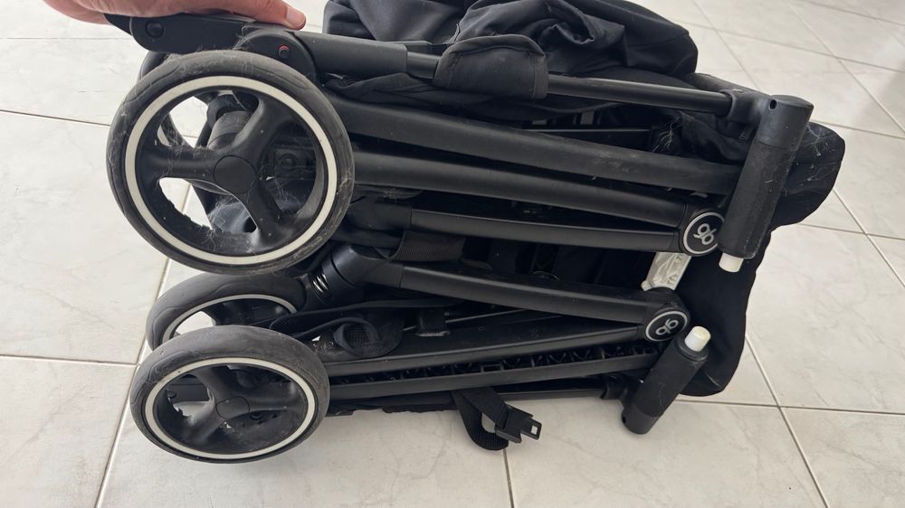 Carrinho de criança viagem