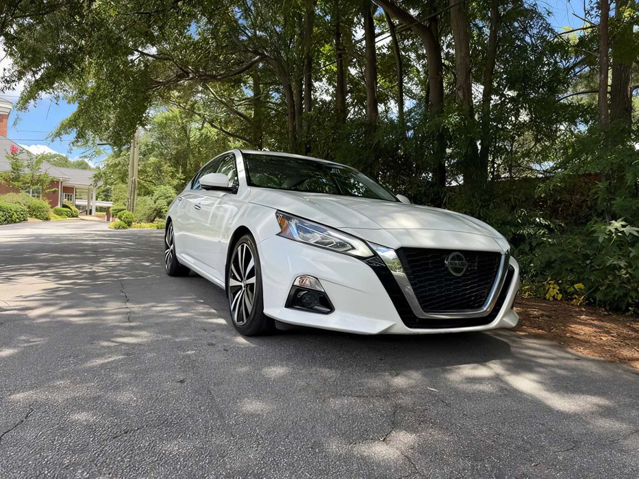 Nissan Altima      2019