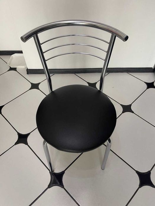 Продам крісла в хорошому стані