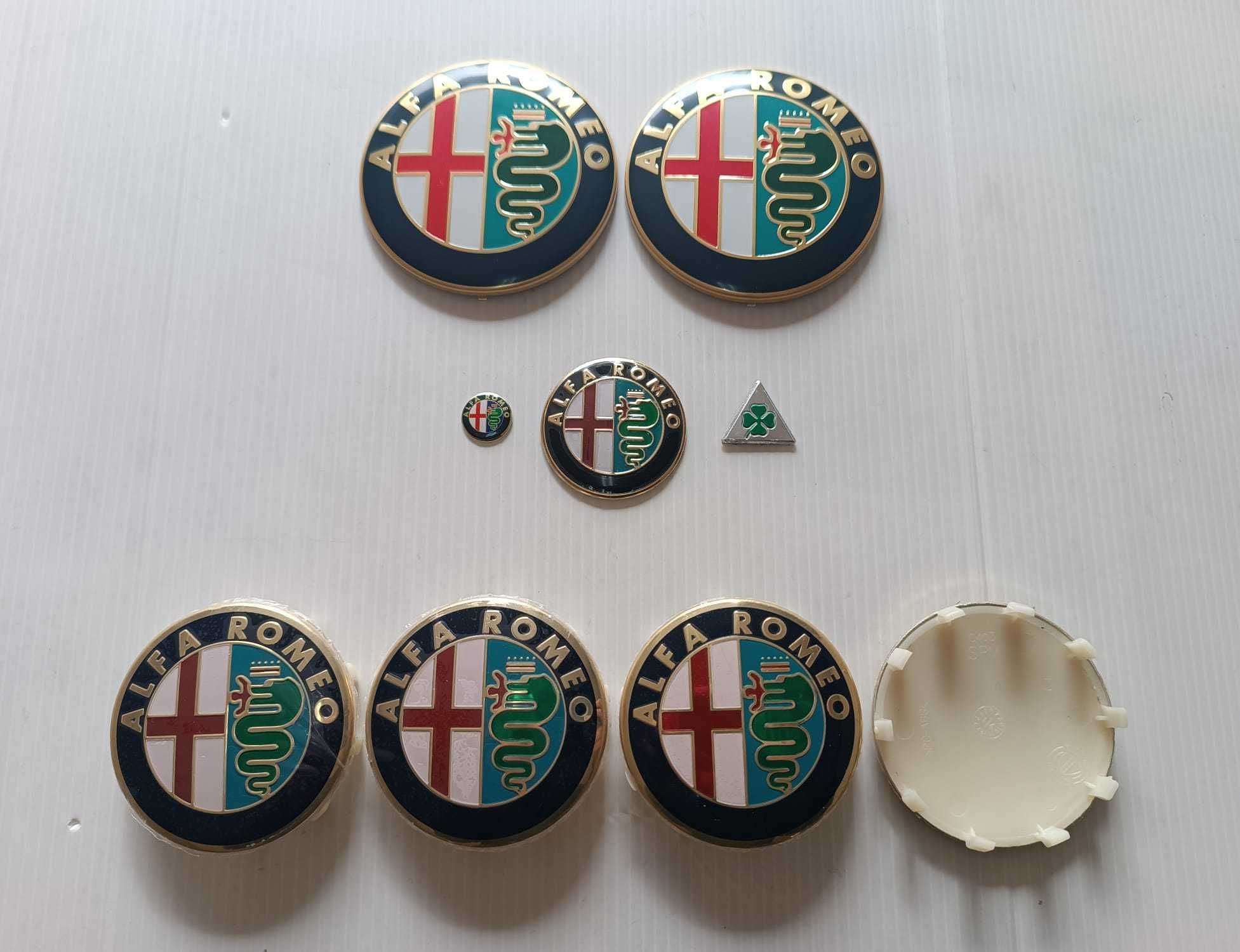 Alfa Romeo - Conjunto kit de 9 emblemas/símbolos e centros de jante