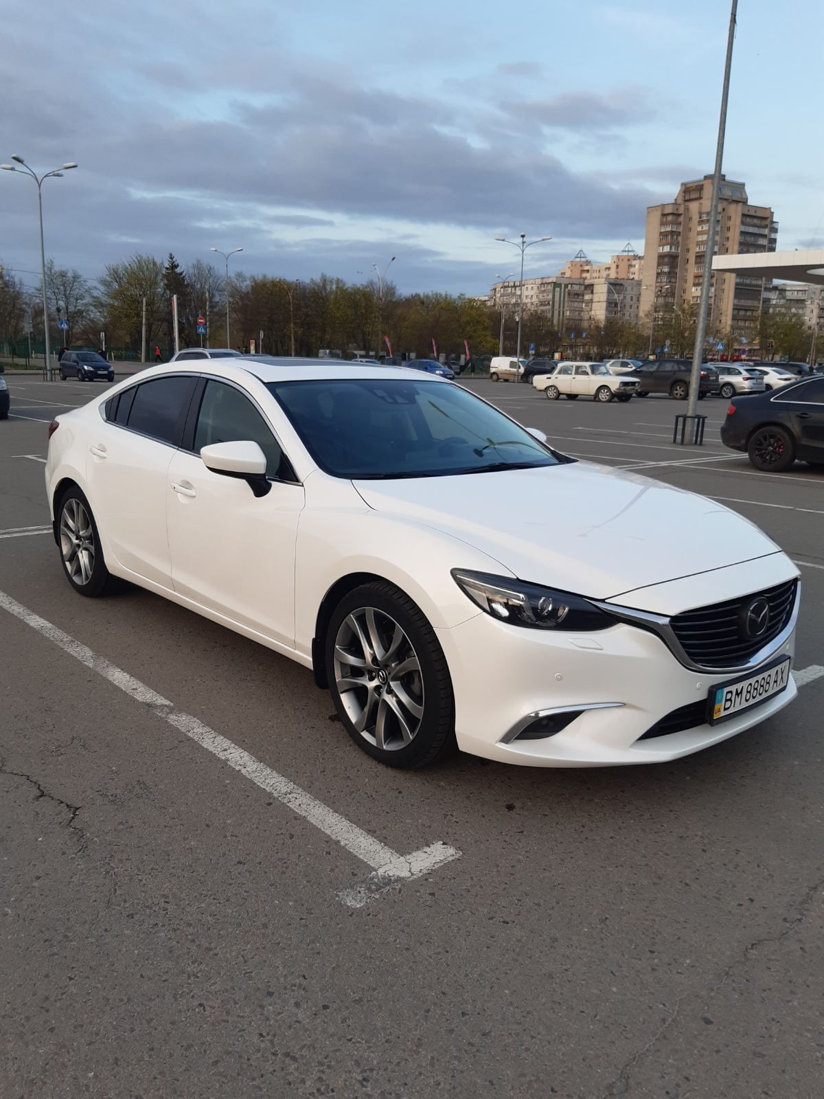 Продам Mazda 6, 2.5 SkyActive-G АT (192 к.с.) •  2015 р