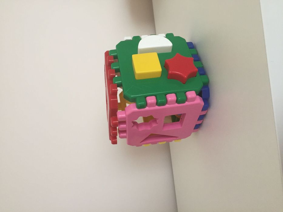 Іграшки дитячі. Сортер, піраміда, поїзд Томас,головоломка