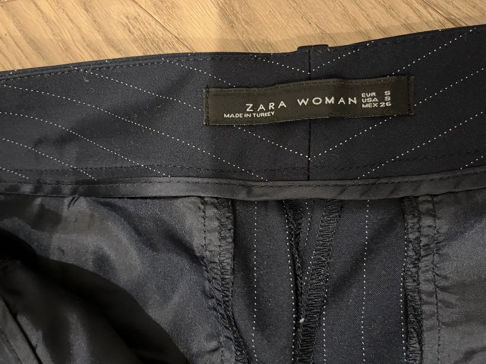 Spodnie garniturowe Zara
