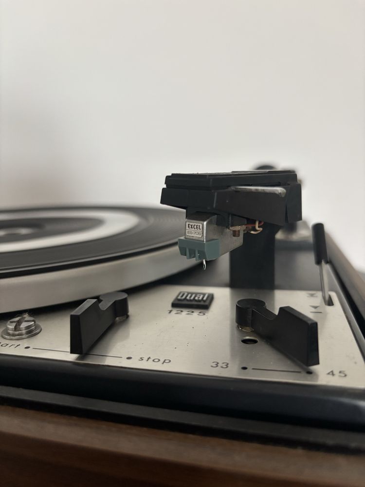 Gramofon Dual 1225