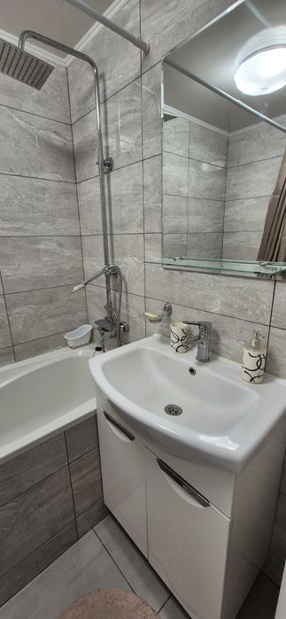 Оренда 2кім.квартира  з ремонтом.