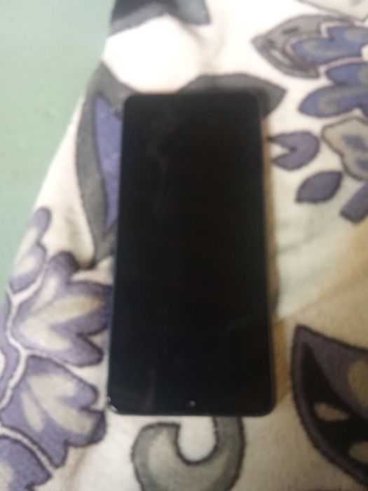 Telefon w idealnym stanie