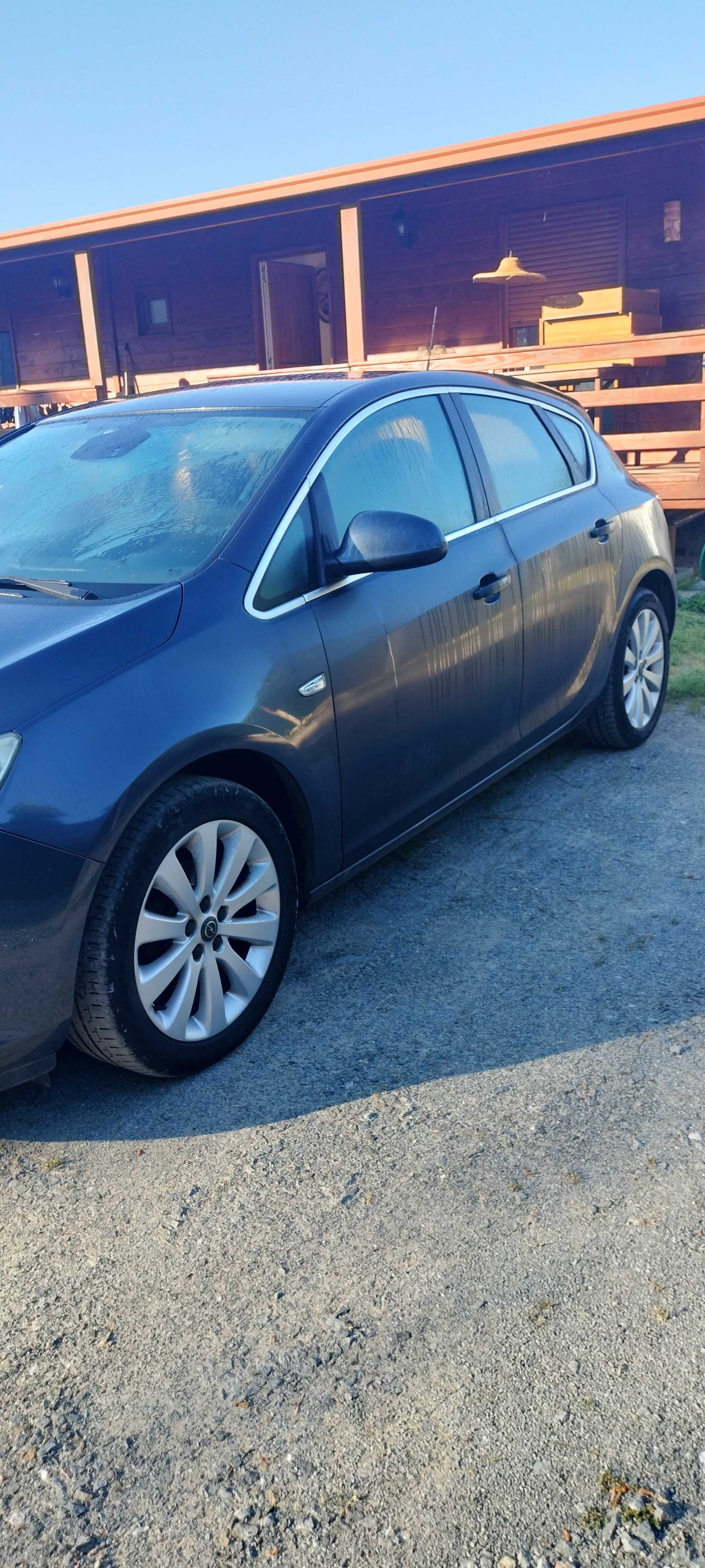 Opel Astra 1.3cdti em excelente estado de conservação 223000km