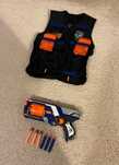 kamizelka nerf plus pistolet strongarm