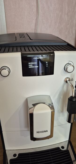 Топова кавомашина Nivona CafeRomatica 560, нова