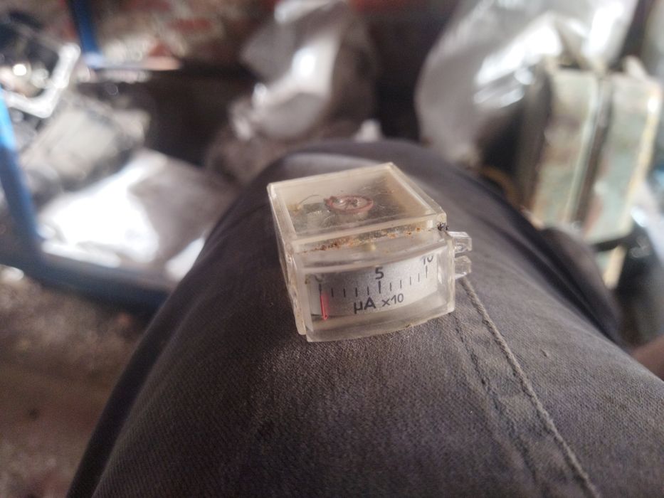 Амперметр М4247 продам