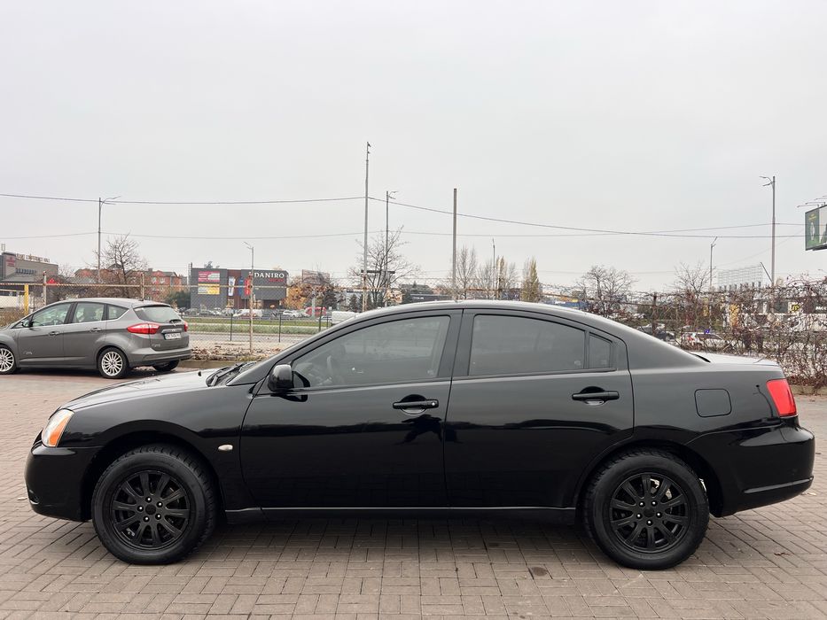 Mitsubishi Galant 2008