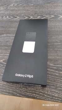 Galaxy Z Flip5 8GB/256GB używany miesiąc.