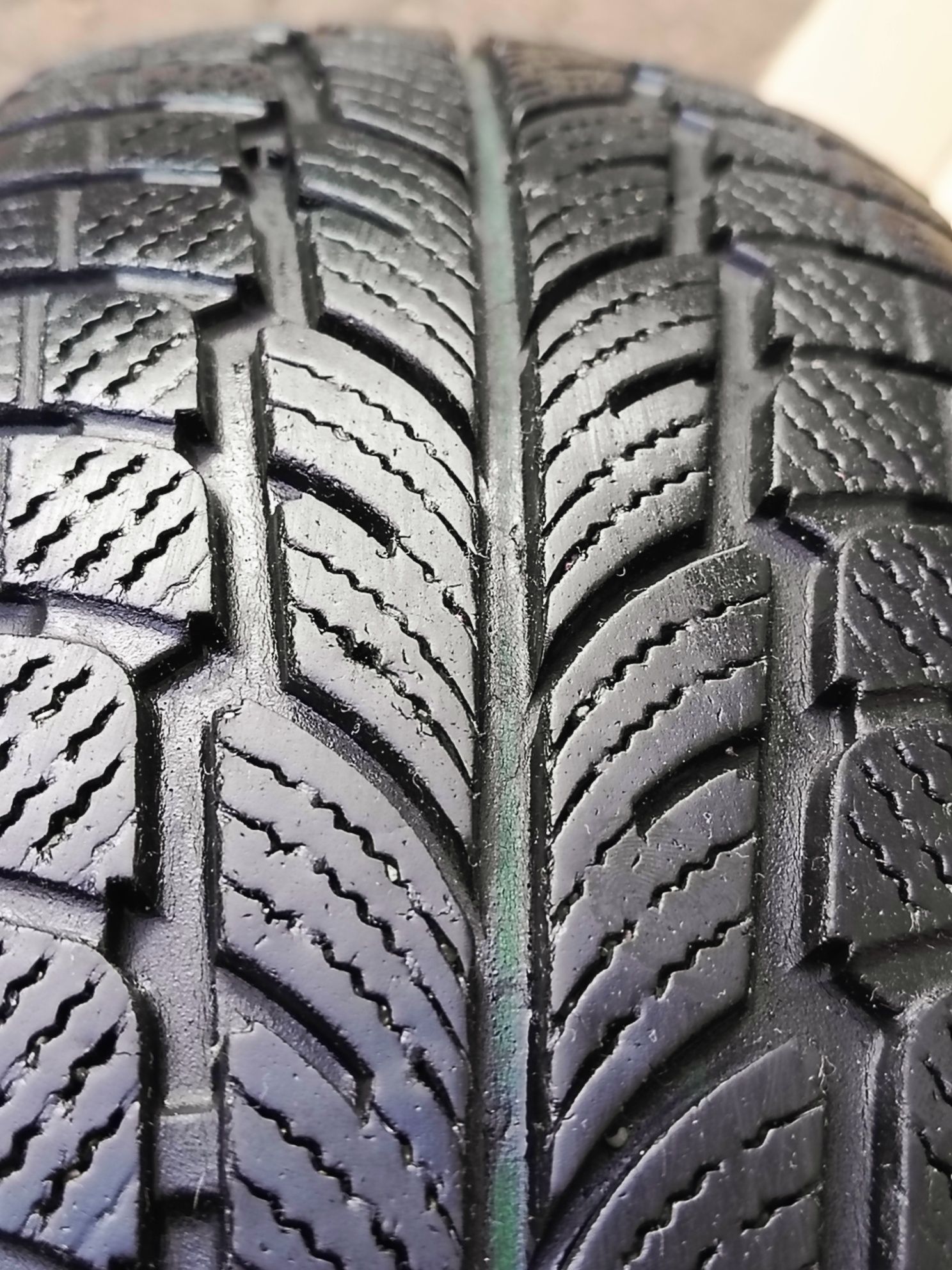 Шини 165/70 R14 зима