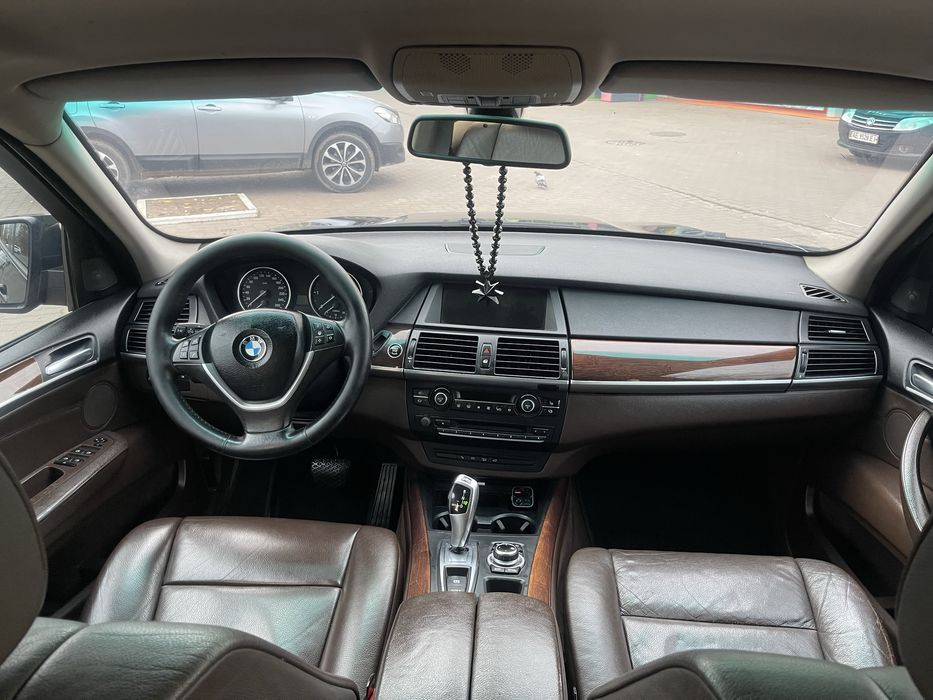 Продам BMW X5 E70 M57 3.0