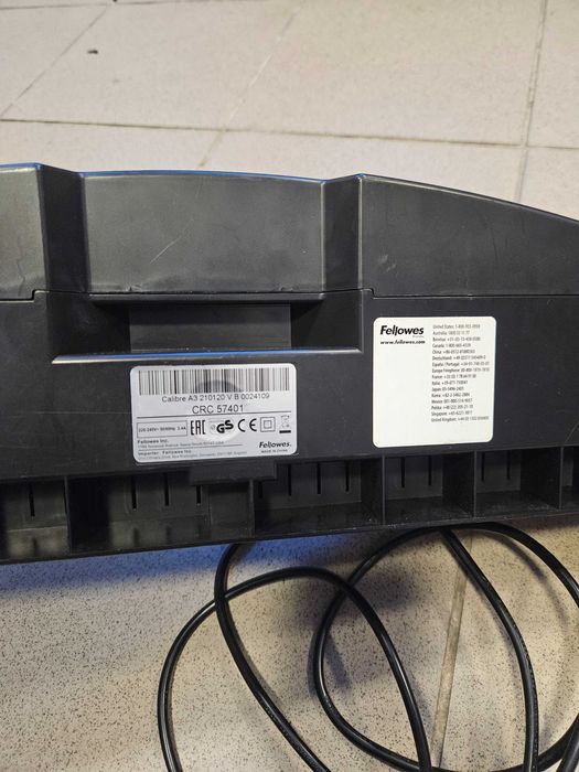 Laminator FELLOWES Calibre A3 Szerokość laminacji 320mm Nagrzew. 1min