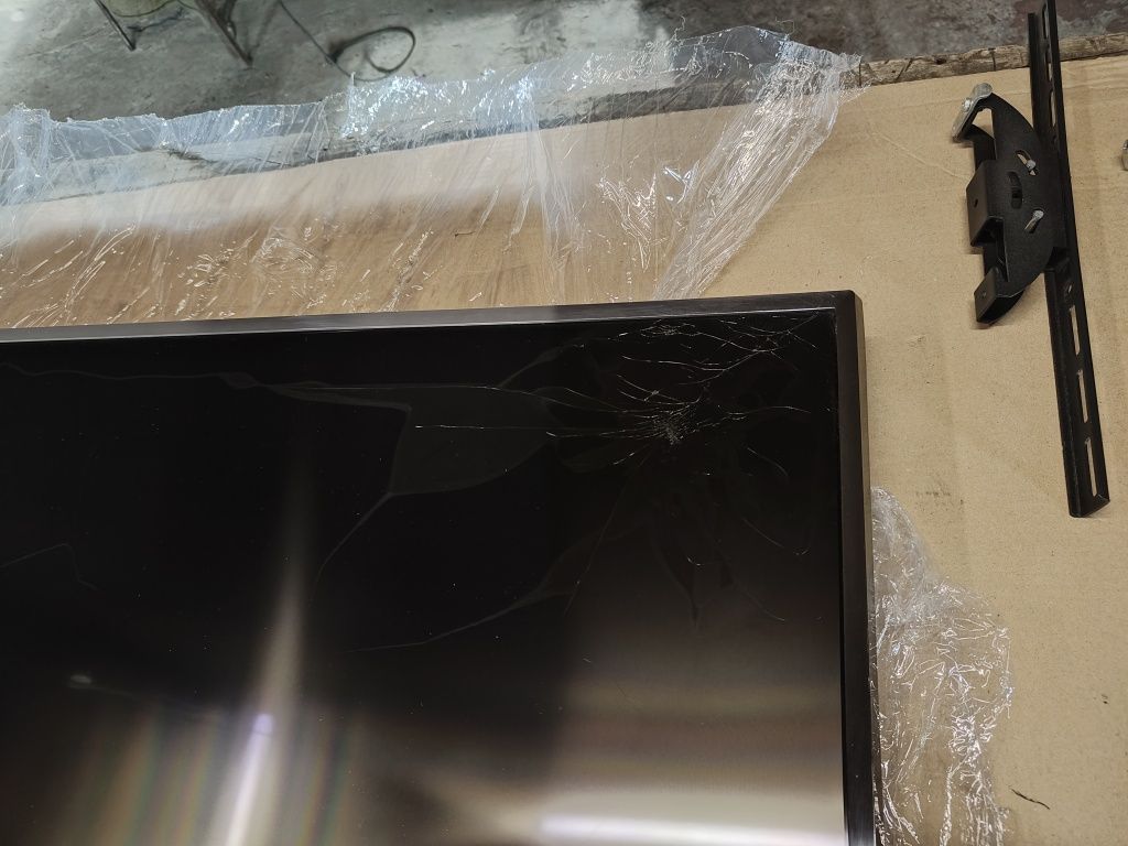 Телевізор LG 43 UJ6309