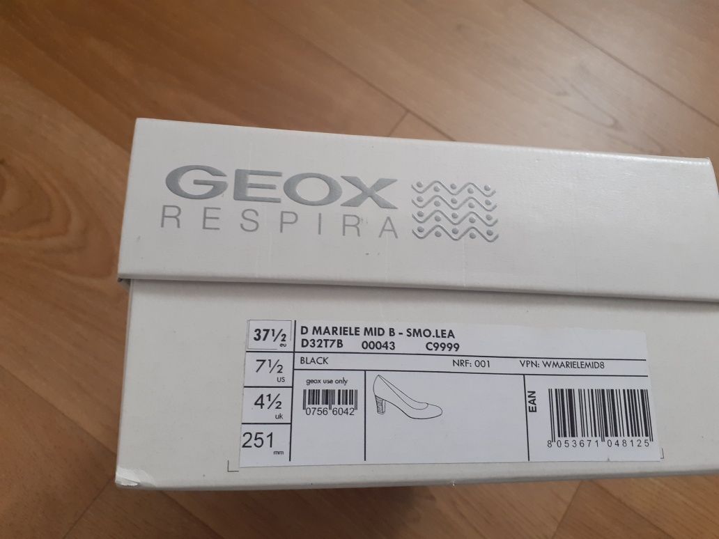 Nowe buty geox respire 37.5 wkładka  25.1 cm na wygodnym obcasie.