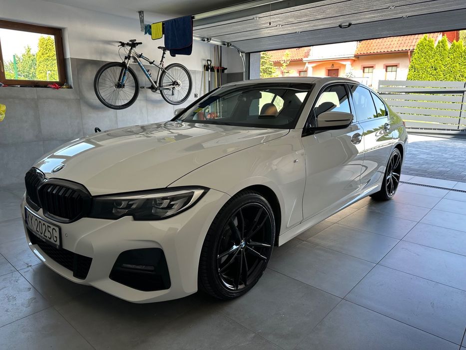 BMW Seria 3 Krajowe, bezwypadkowe, serwisowane w aso bmw 320d M pakiet. 190km