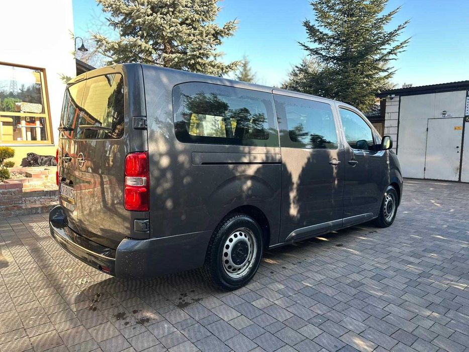 Opel Vivaro 2.0 diesel Long 9 osobowy  polski salon ,bezwypadkowy