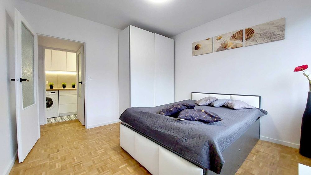 Dwa pokoje 42 m2 po remoncie  z osobną kuchnią Ludna 1B Powiśle