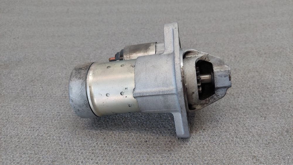 Motor de arranque OPEL Astra H Caravan (L35)