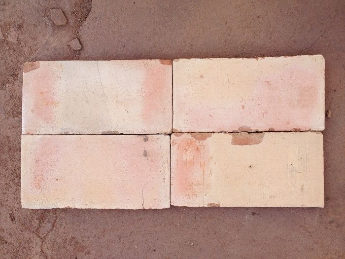 Ladrilhos/Tijoleiras Artesanais de 2ª escolha