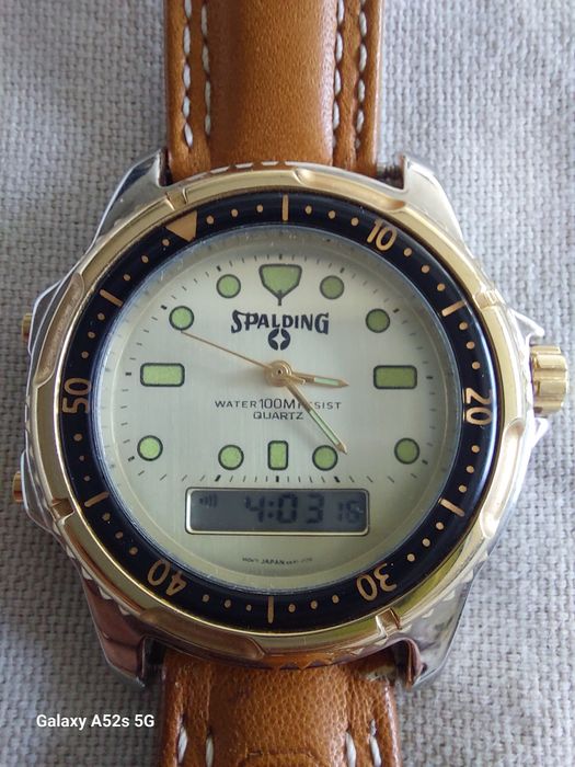 Relógio Spalding