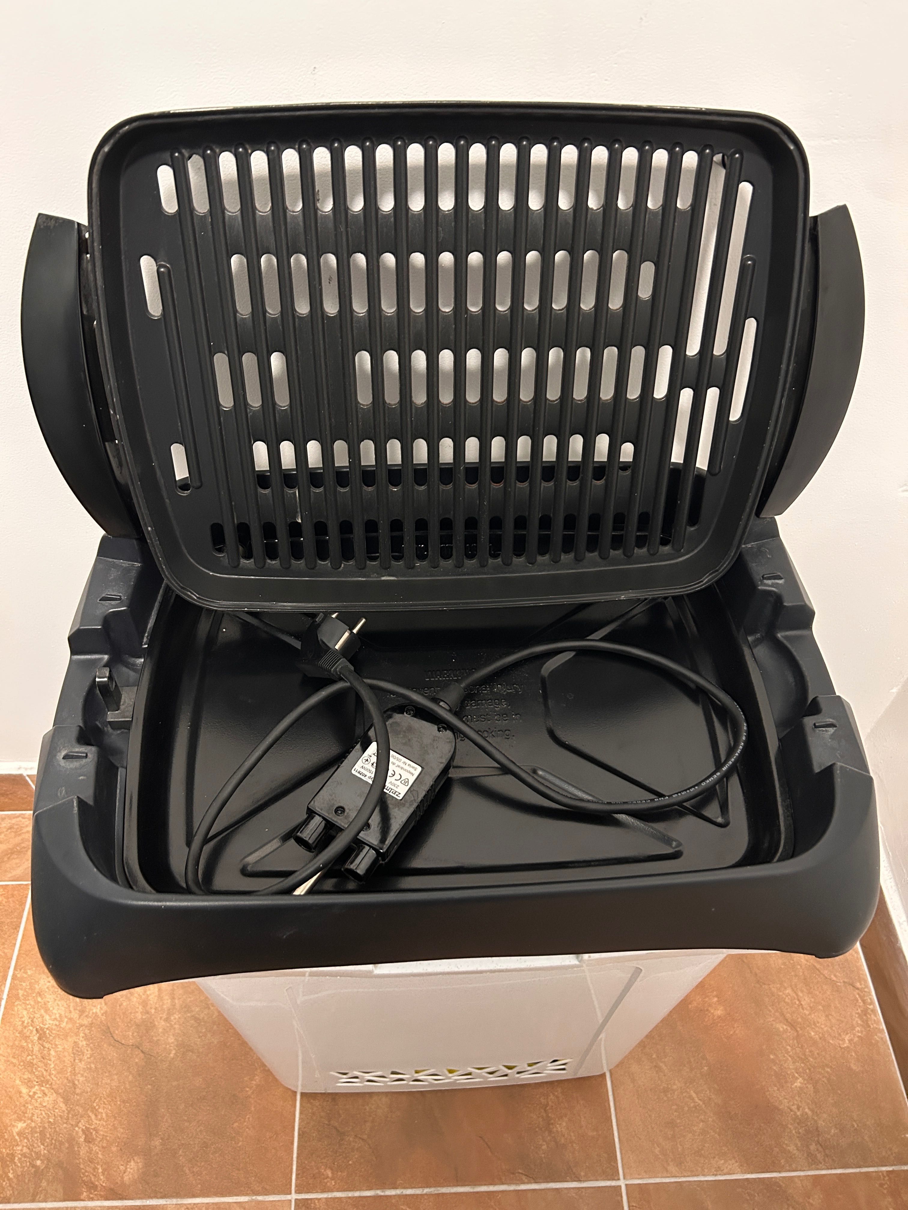Grill elektryczny 40Z011