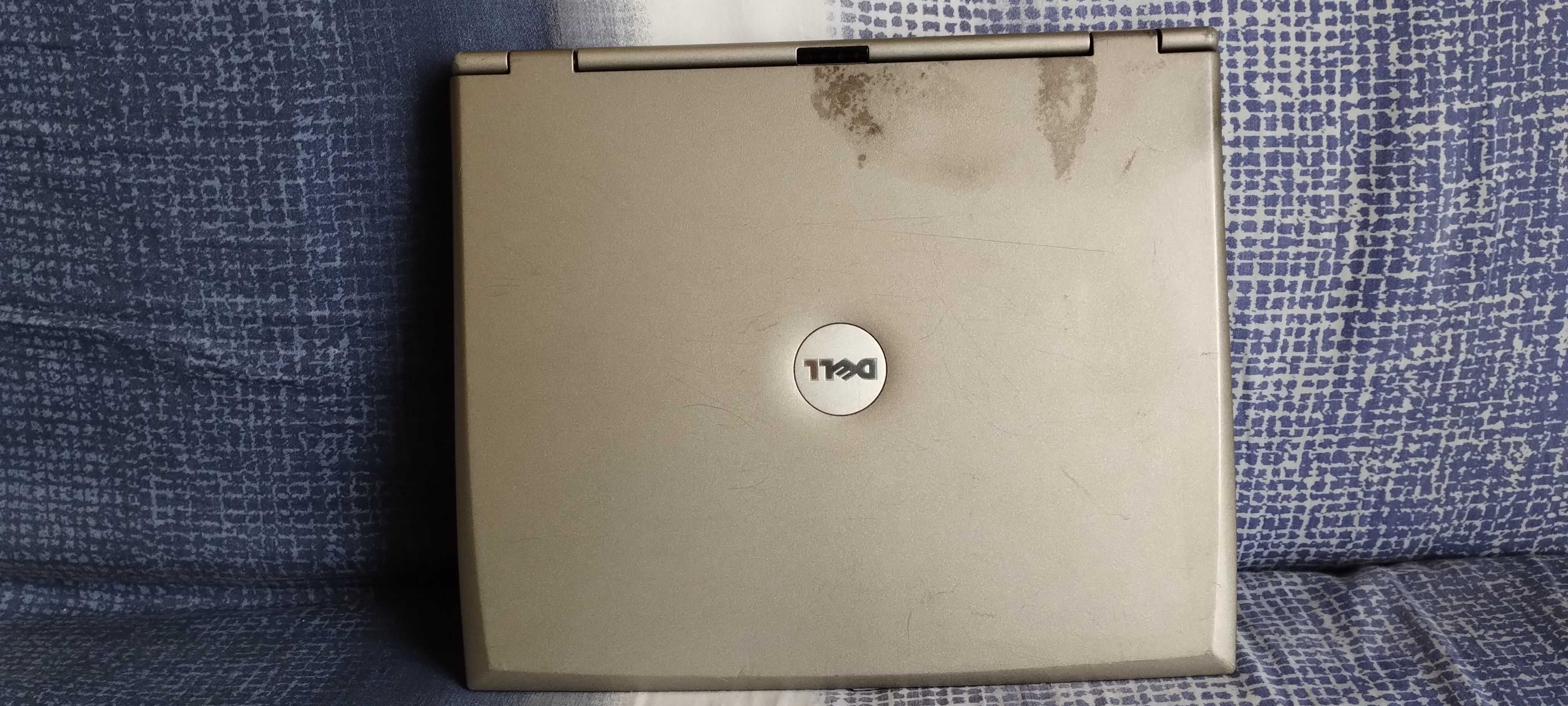 Laptop Dell Latitude D400