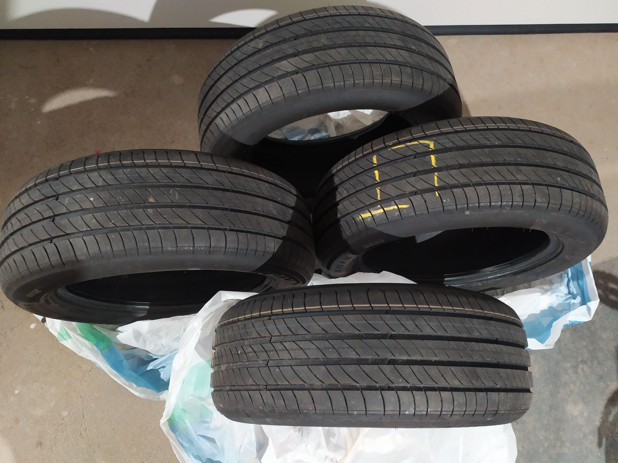 Sprzedam opony letnie Michelin
E Primacy 205/55 R16 94 V XL, S1 Porów