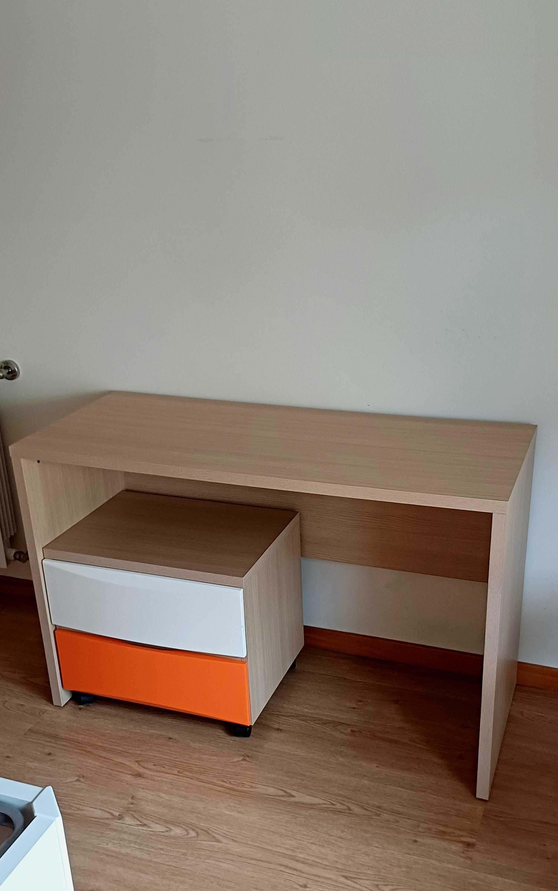 Conjunto de quarto de solteiro