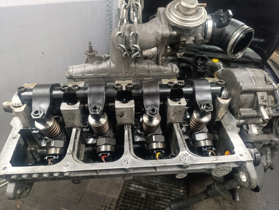 Cabeça de motor pd115 como nova