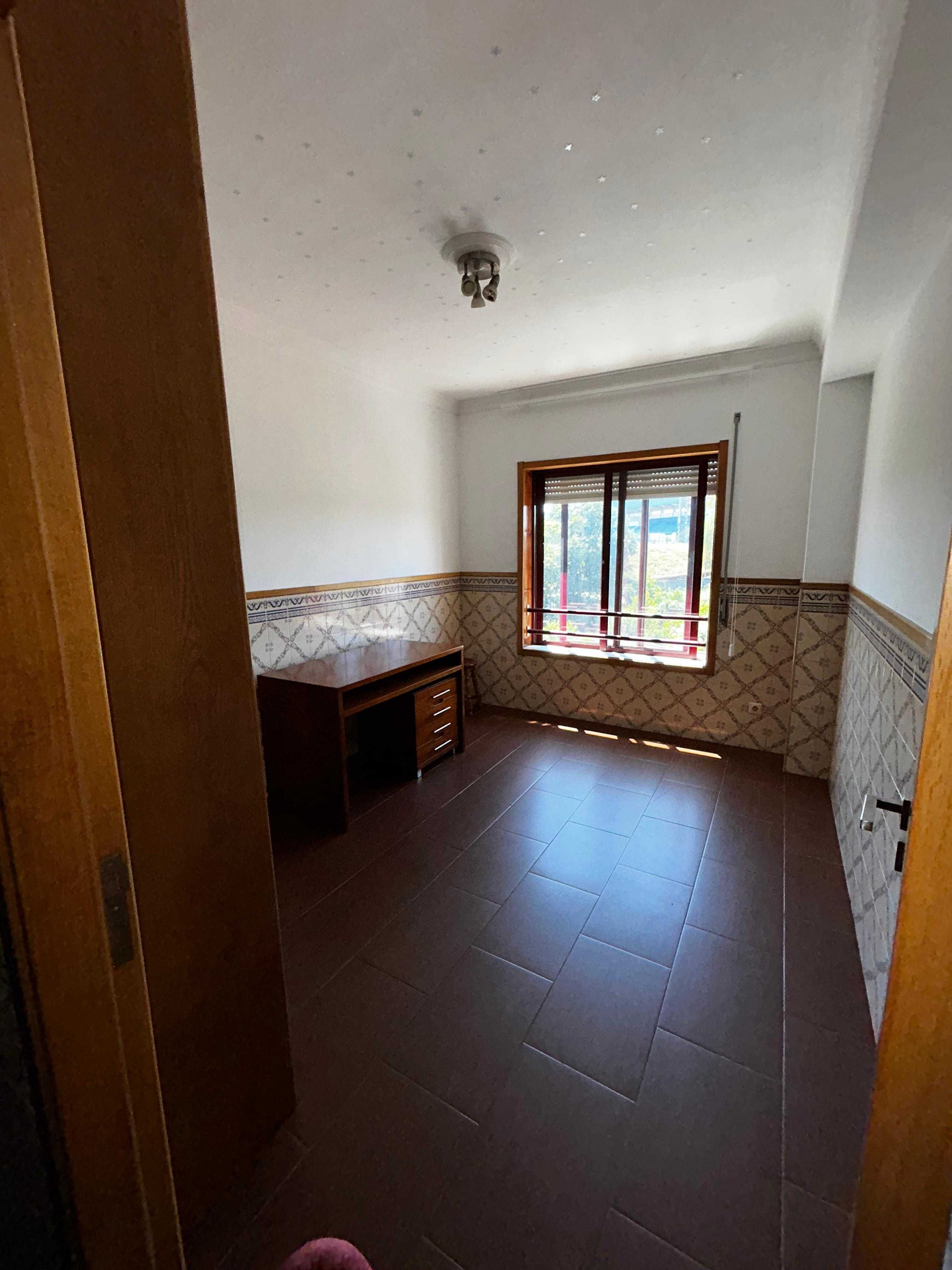 Arrendamento de T3 em Freamunde, Paços de Ferreira